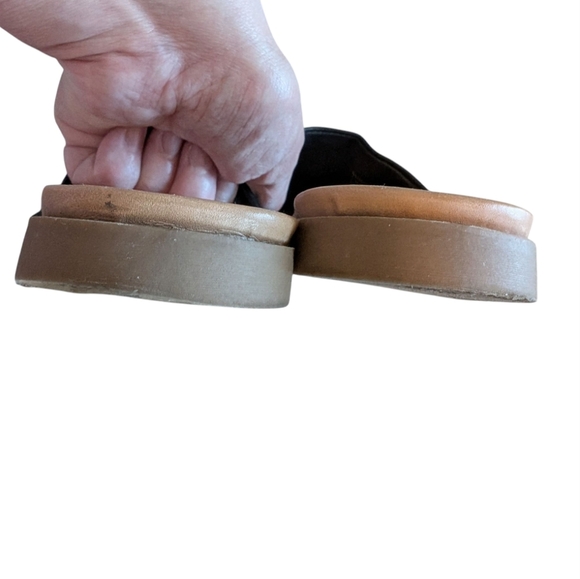 Steve Madden Karrlaa Slide Sandals Black Beige Leather Upper Flat Women's 6.5 - Picture 6 of 11